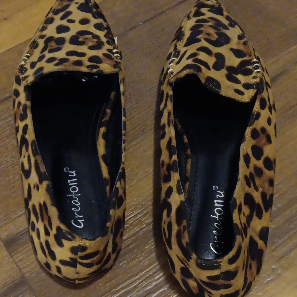 Ladies Shoes - Picture 4 of 6